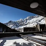 Whispering Pines Mountain View With Ski-in Access Lejlighed *