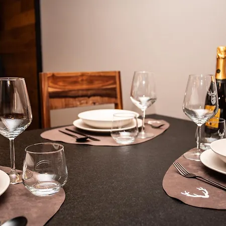 Whispering Pines Mountain View With Ski-in Access Apartamento