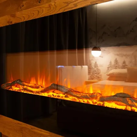 Whispering Pines Mountain View With Ski-in Access Apartamento Breuil-Cervinia