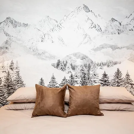 Whispering Pines Mountain View With Ski-in Access Breuil-Cervinia