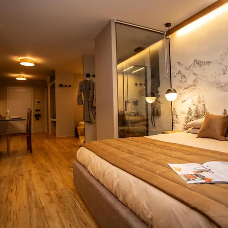 Whispering Pines Mountain View With Ski-in Access Apartamento